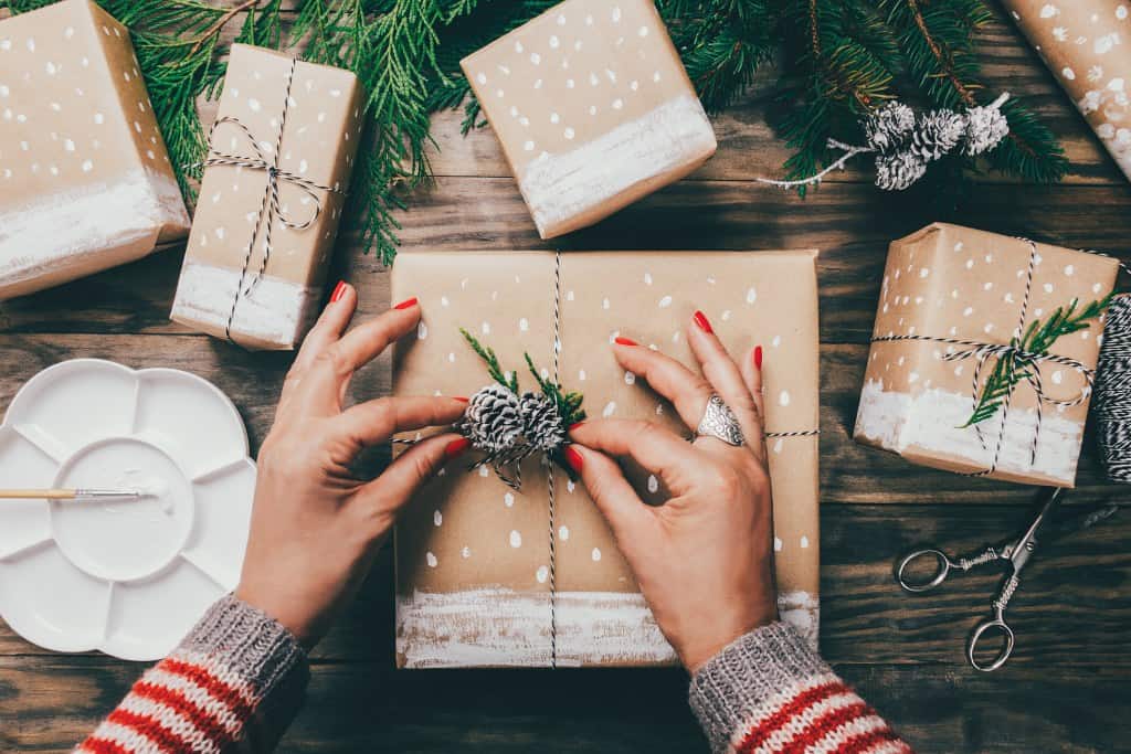 eco-friendly gifts, secondhand gifts