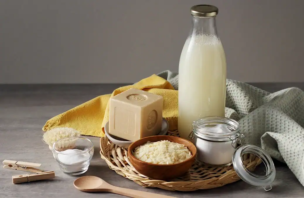eco-friendly zero waste kitchen cleaning supplies